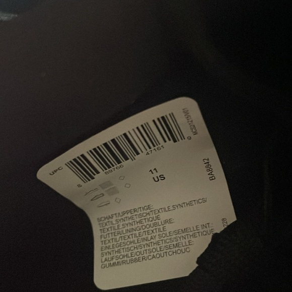 Adidas ultraboost running shoes, new, men’s size 11 - Picture 4 of 11